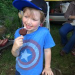 happy hat_Rhytym and ice cream